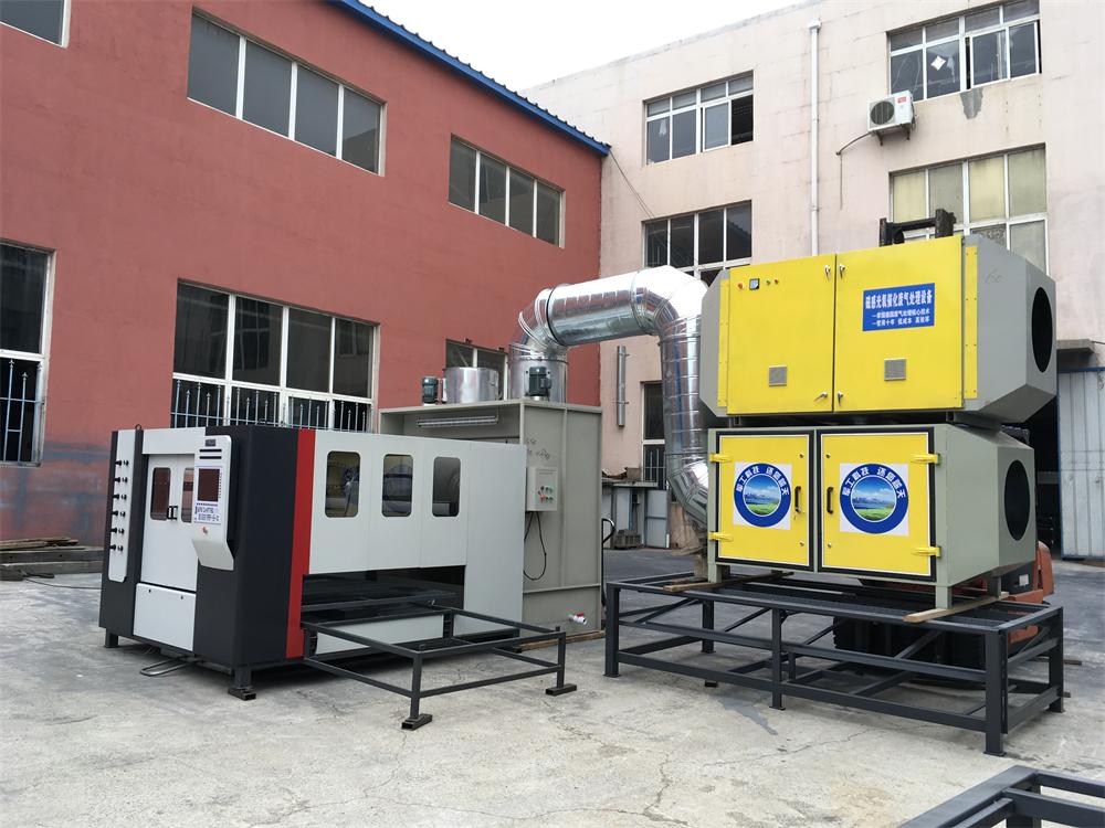 事事達環(huán)保噴漆設備.jpg 事事達環(huán)保噴漆設備.jpg