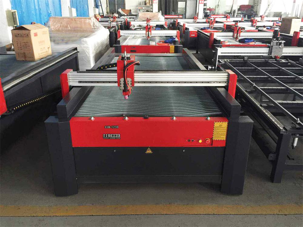 專做廣告字等離子切割機.jpg 專做廣告字等離子切割機.jpg